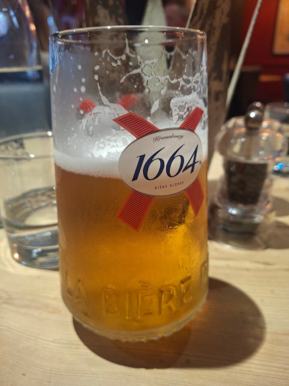 The Rose and Crown-官方