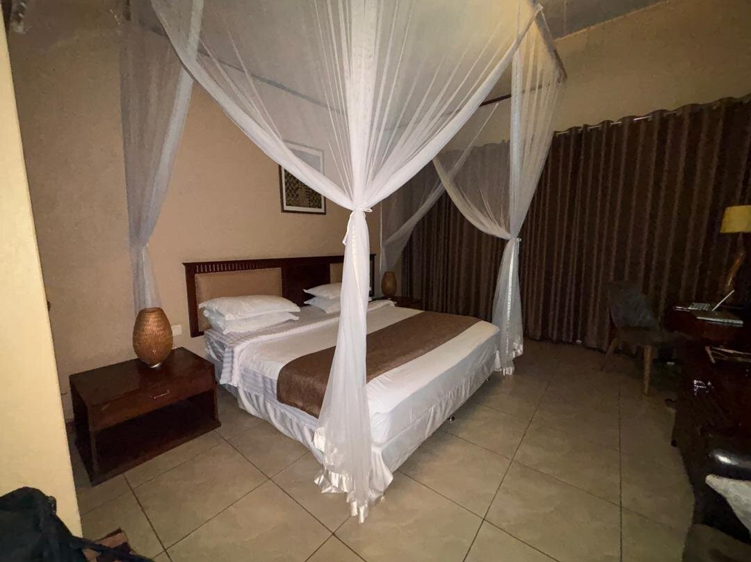 虎目岭度假村主图