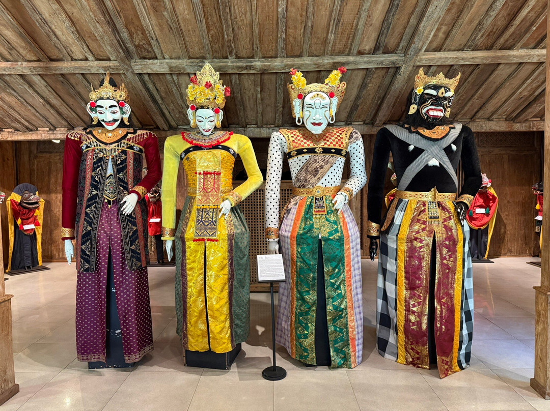 Setia Darma House of Mask and Puppets-苏卡瓦堤必去景点