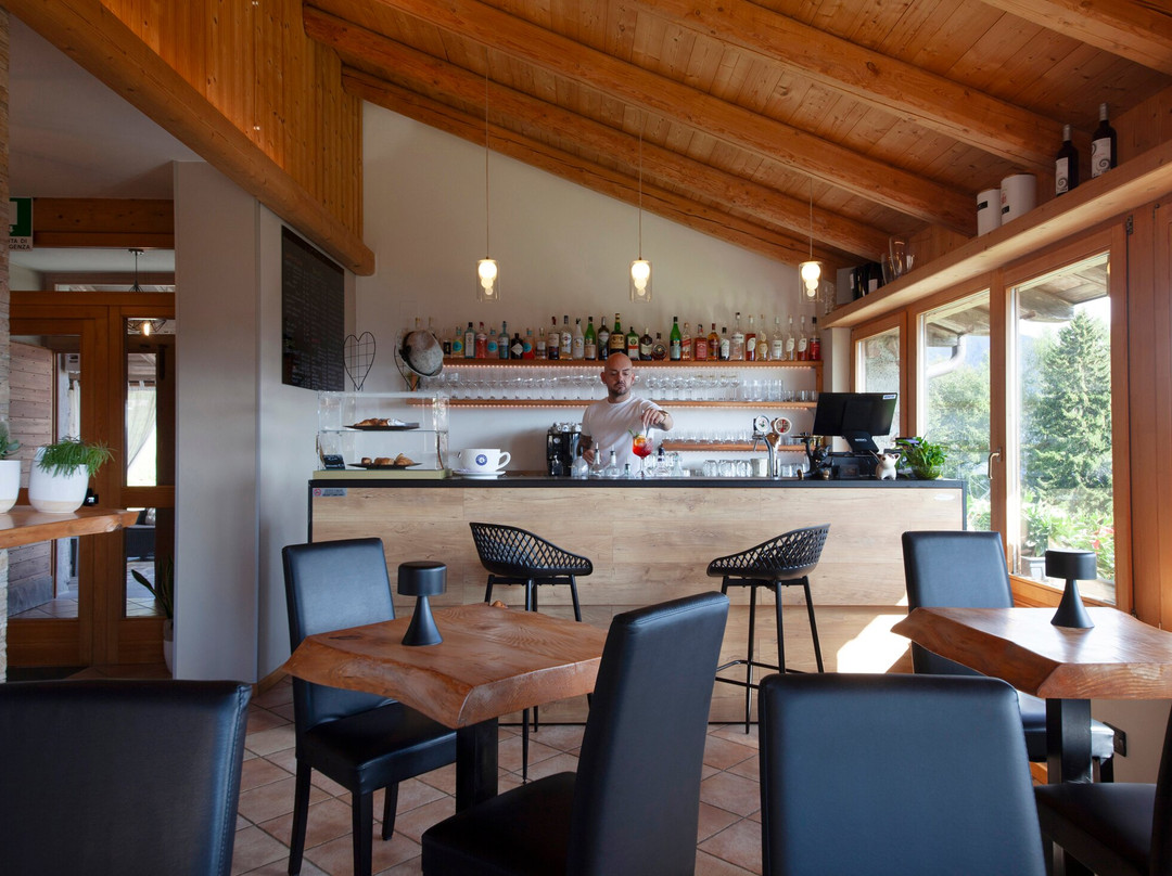 Chalet Chapeau B & B-Castel Condino必去景点