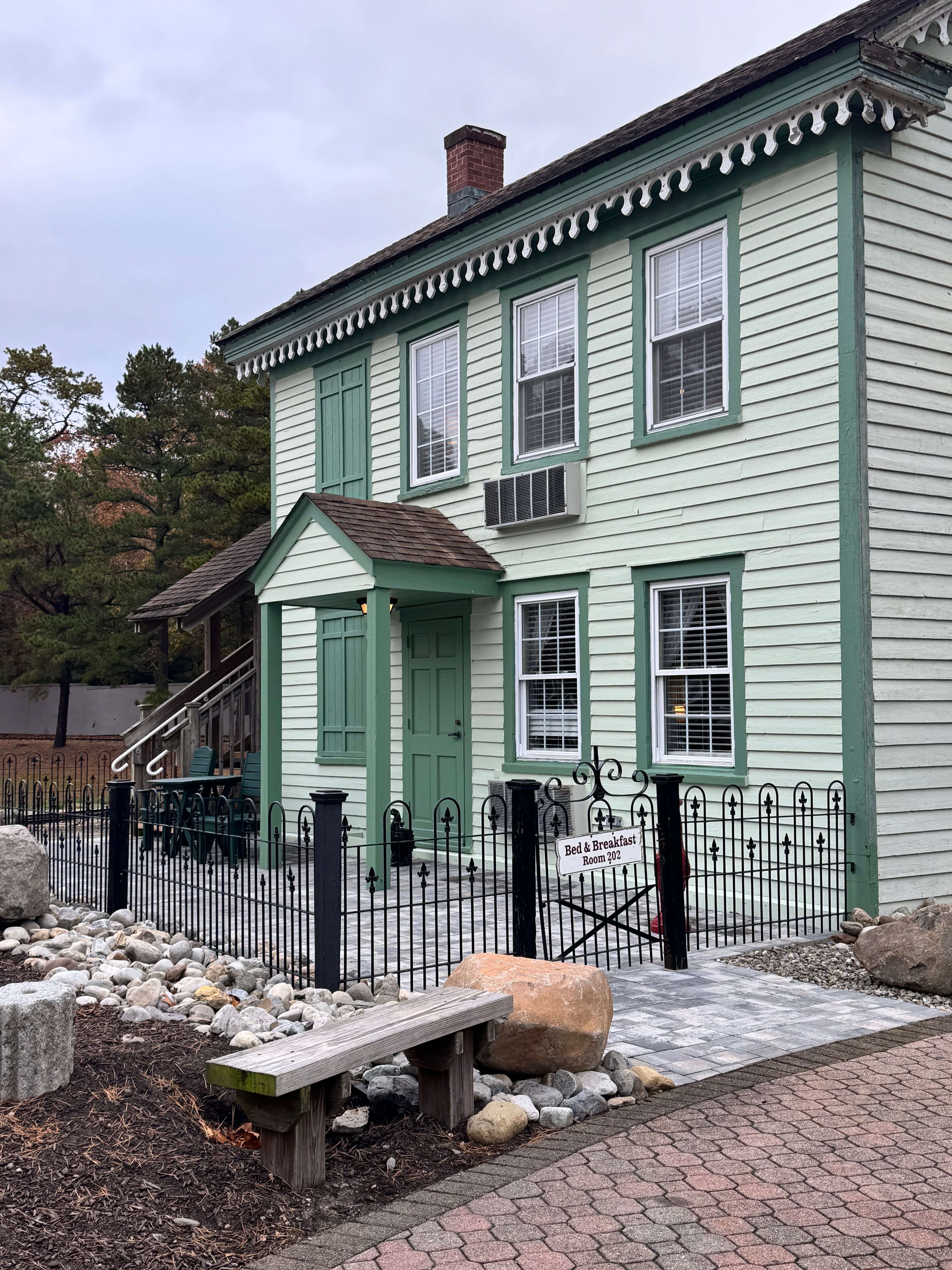 The Colonial Inn At Historic Smithville-官方