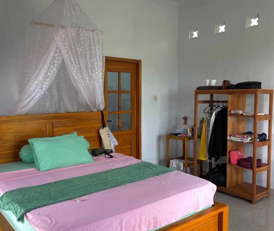 Shady Home stay