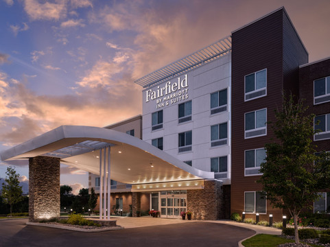 Brooklyn酒店住宿-Fairfield by Marriott Inn & Suites Cleveland Tiedeman Road