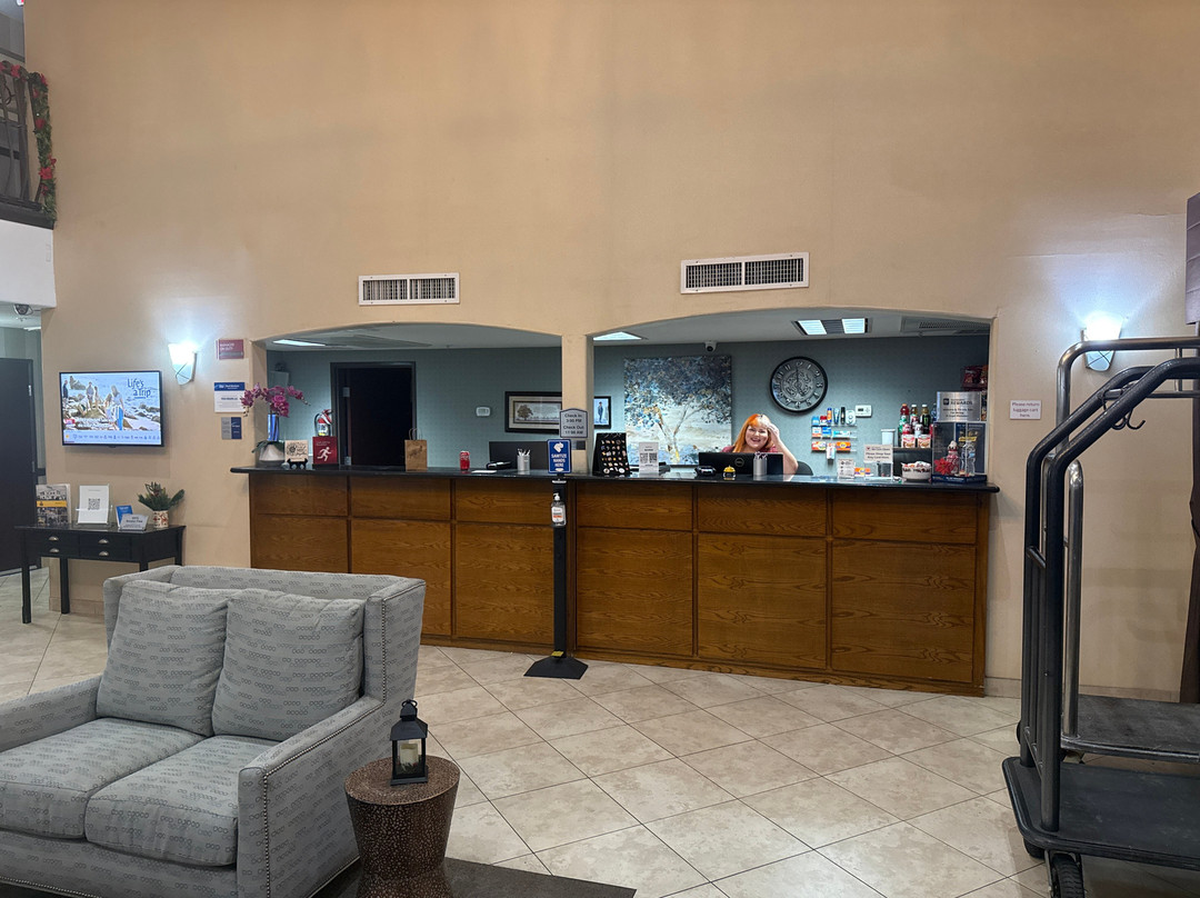 Best Western Plus Main Street Inn主图