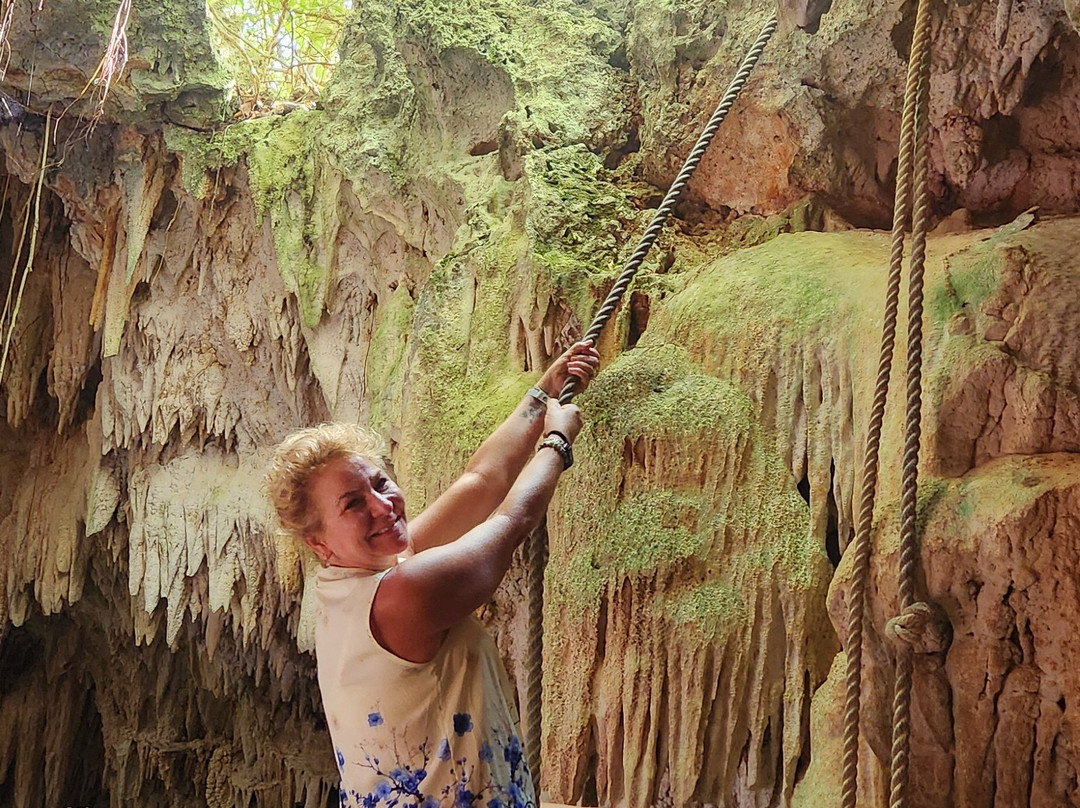 Cayman Crystal Caves-大开曼岛必去景点