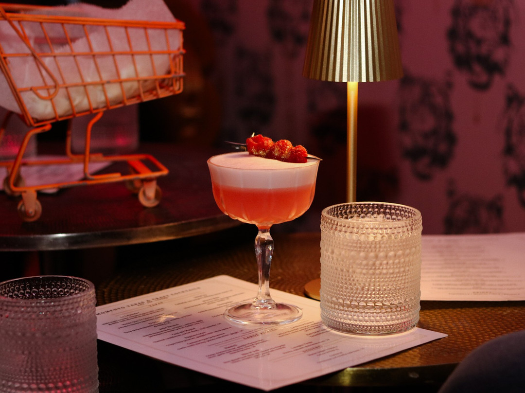 Momento Tapas & Craft Cocktails