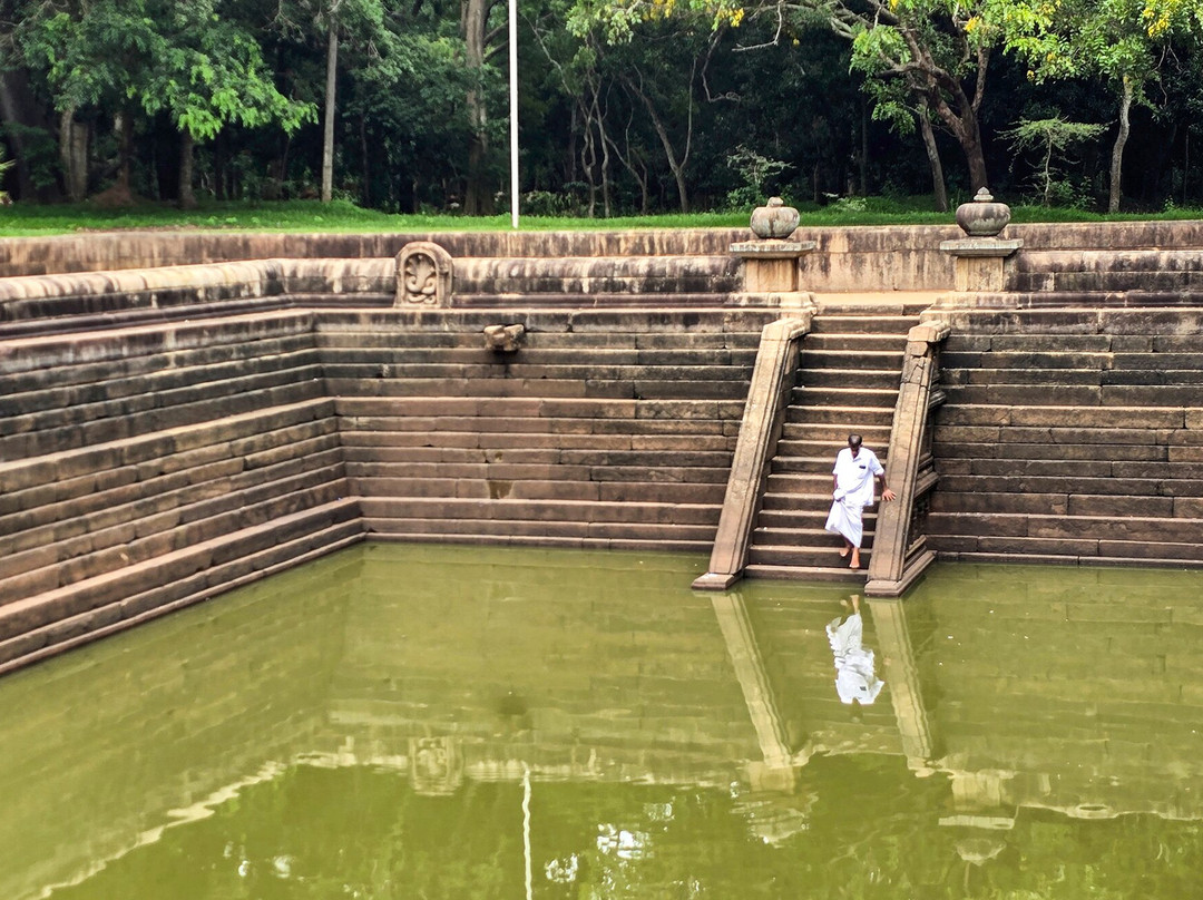 Twin Baths (Kuttam Pokuna)-阿努拉德普勒圣城必去景点