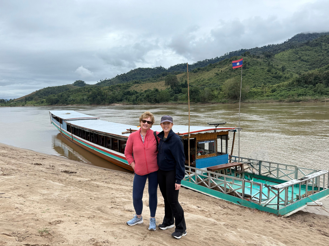 Brother Tours – Private Journeys Across Laos-万象必去景点