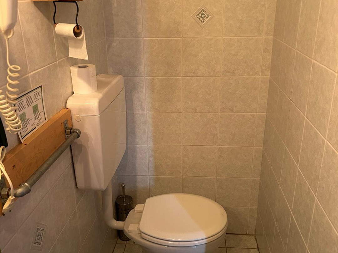 拉斐尔酒店主图