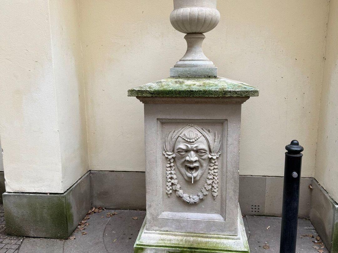 Primates' Palace-布拉迪斯拉发必去景点