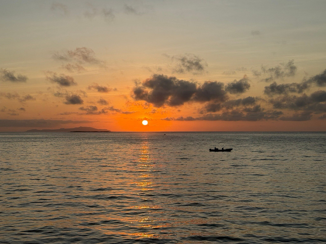 Fragata Yacht-Baltra必去景点