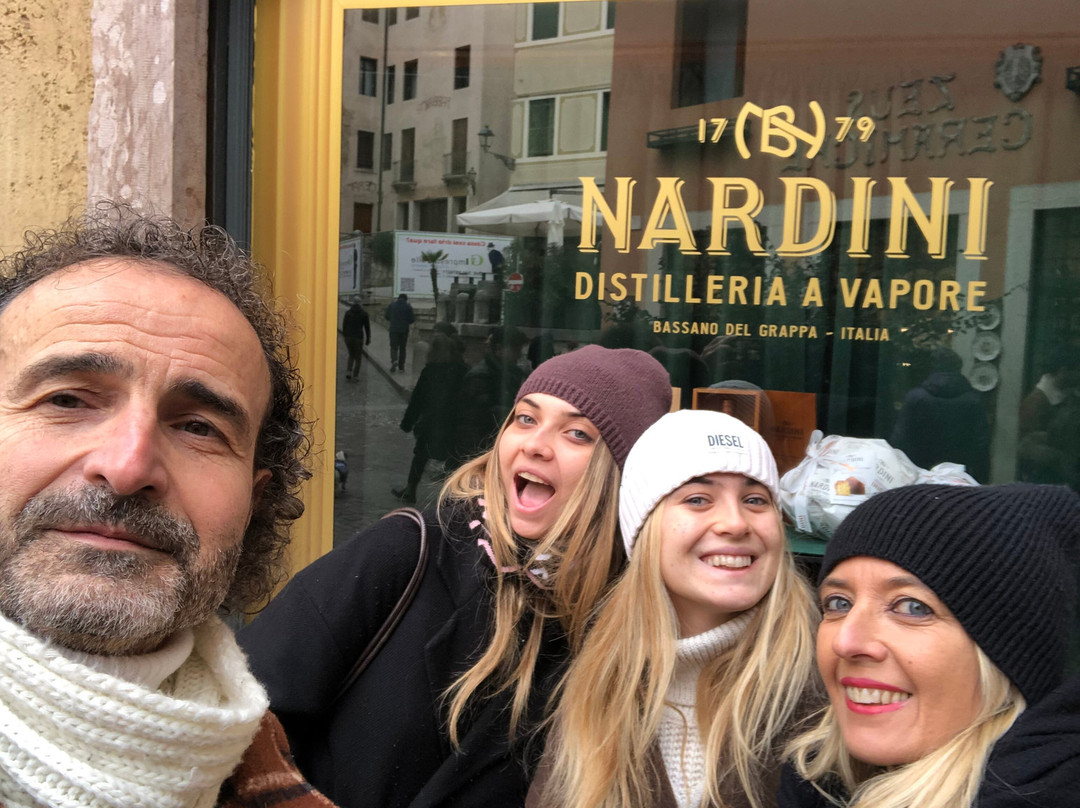 Grapperia Nardini-巴萨诺－德尔格拉帕必去景点