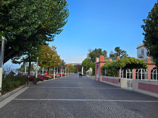 Lungolago di Bardolino-巴尔多利诺必去景点