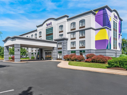 Spark by Hilton Mechanicsburg