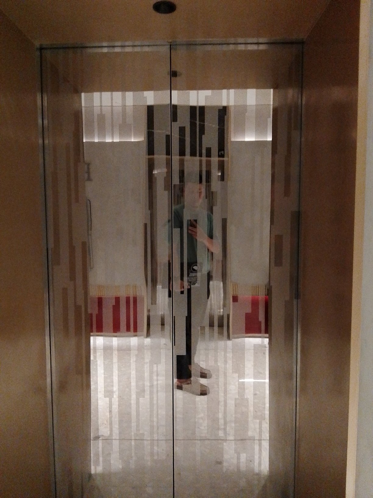 Episode Gading Serpong-官方