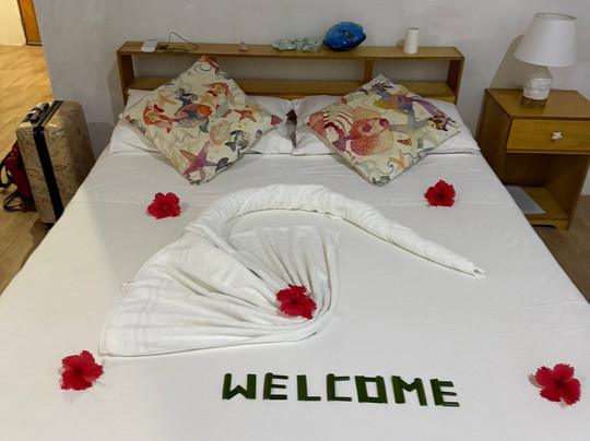 Into the Blue Lodge主图