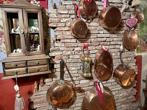 Au Dortoir des Moines主图