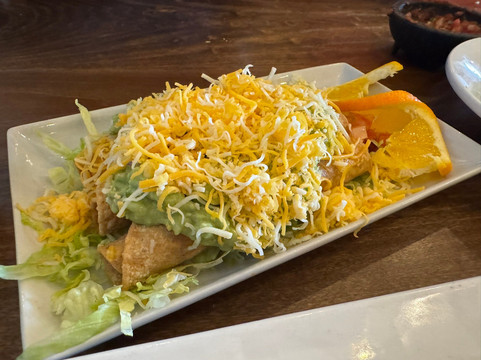 Landeros Mexican Grill & Cantina