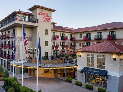 俄勒冈酒店住宿-Inn at the 5th Eugene