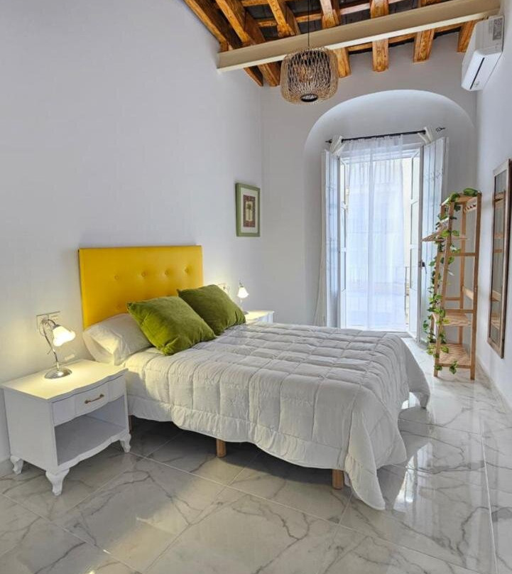 Don Roman Suites en pleno centro by Sanlucar Housing