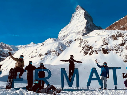 Summit Ski & Snowboard School-策马特必去景点