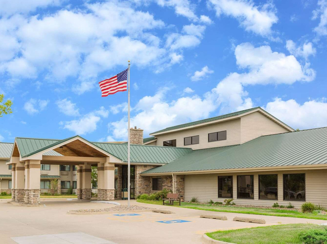 阿克尼-德梅因美吟温德姆酒店