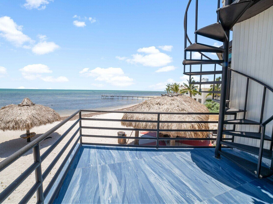 巴纳克度假村主图