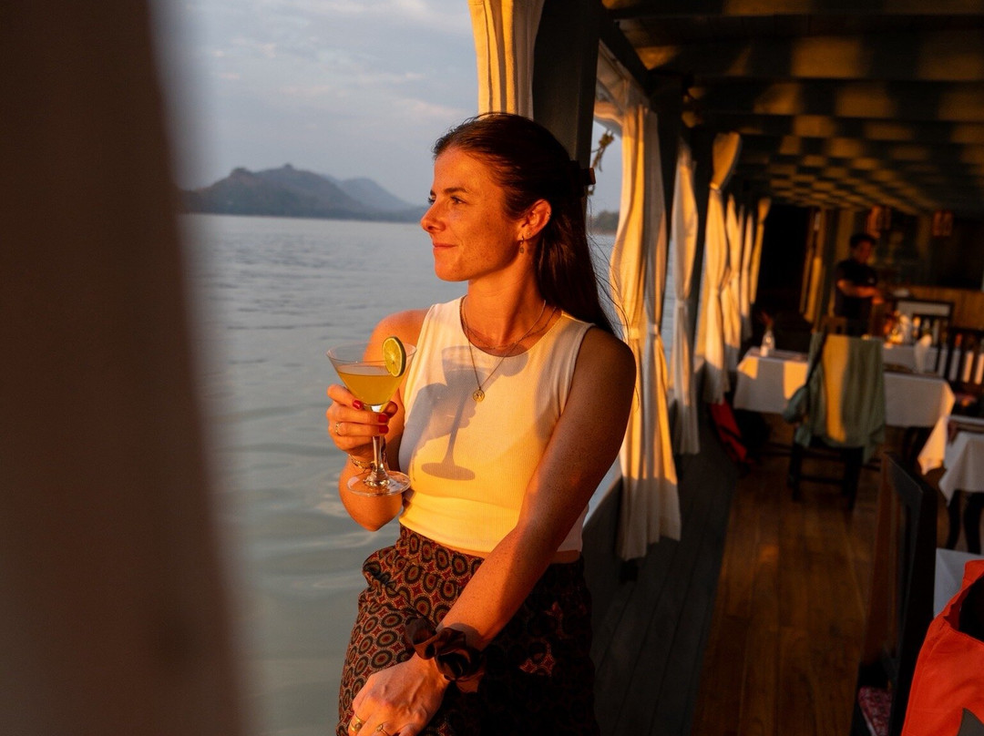 Victoria Xiengthong Cruise-琅勃拉邦必去景点