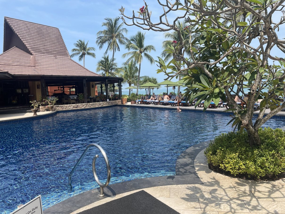 波普度假村和水疗中心-泳池