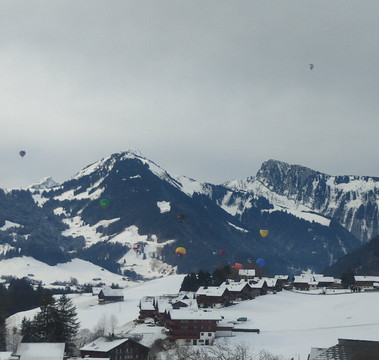 黄金列车-蒙特勒必去景点