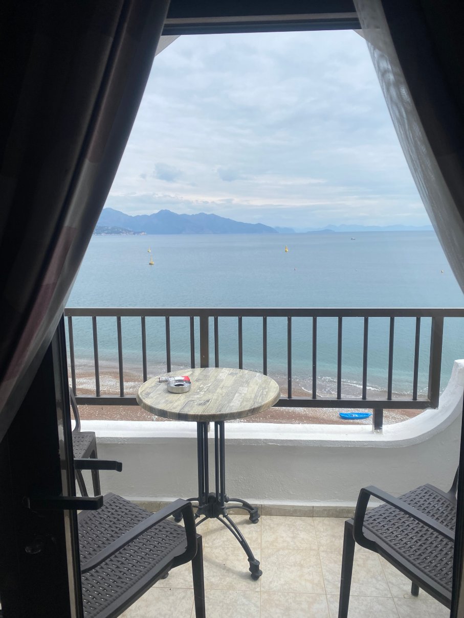 图伦克外交官酒店-官方