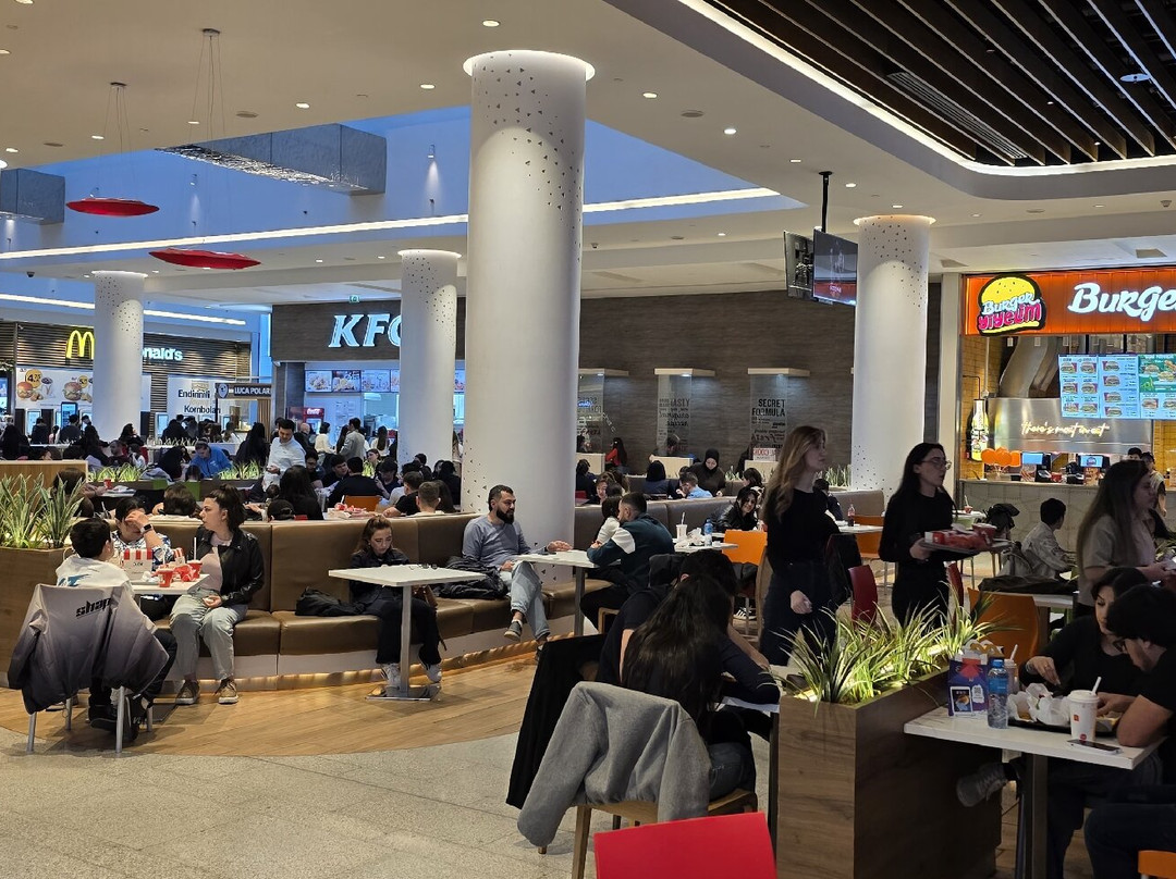 Ganjlik Mall-巴库必去景点