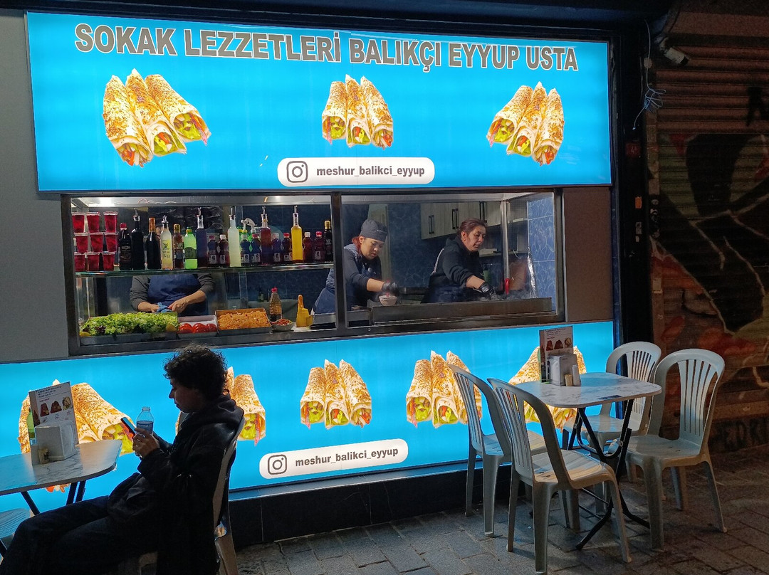 MEŞHUR BALIKÇI EYÜP USTA