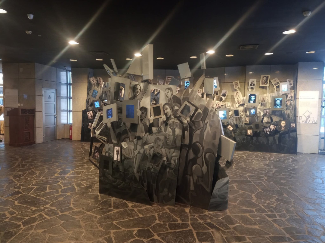 Holocaust Memorial Center For The Jews Of Macedonia-斯科普里必去景点