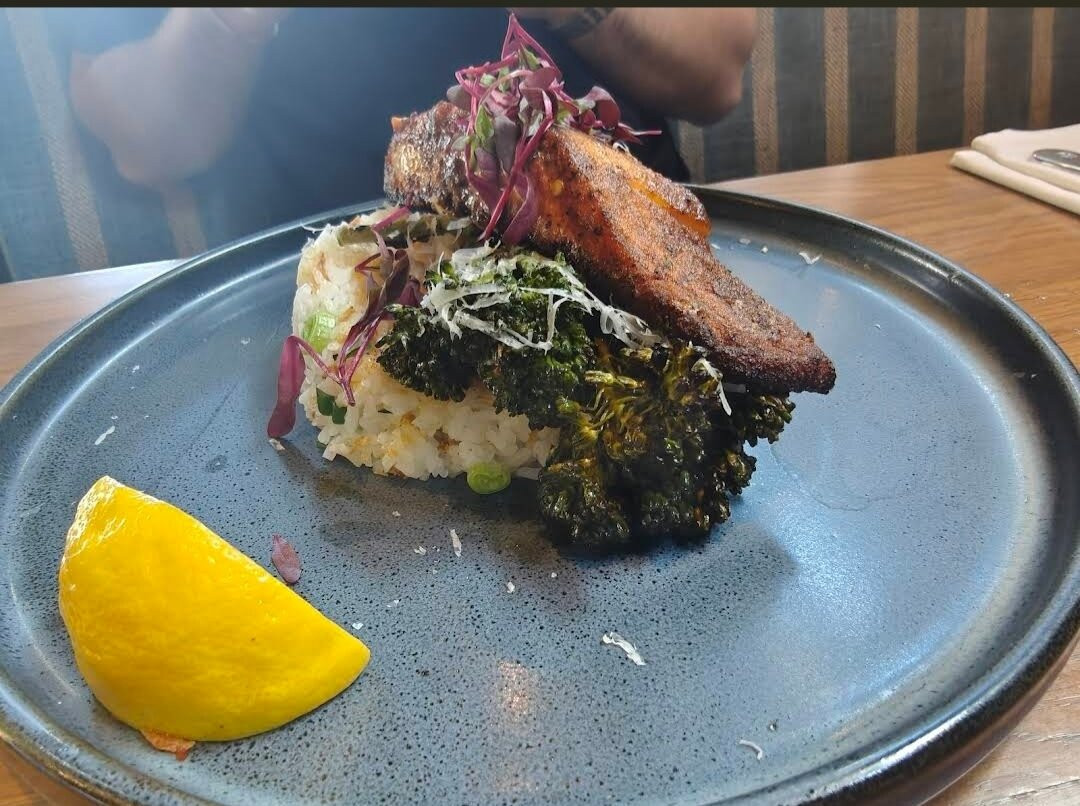 Earls Kitchen + Bar - Las Olas