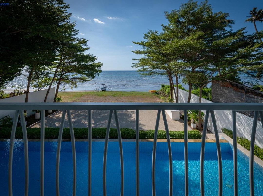 Lusa Beach Studios