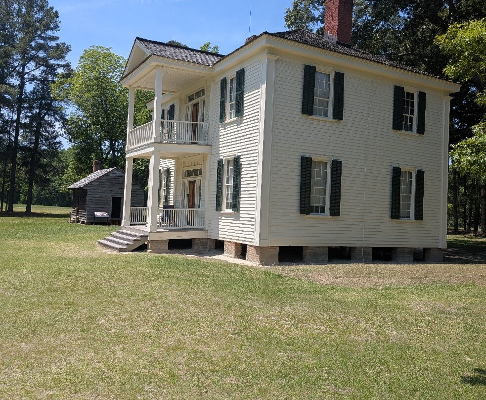 Bentonville Battlefield State Historic Site-Four Oaks必去景点