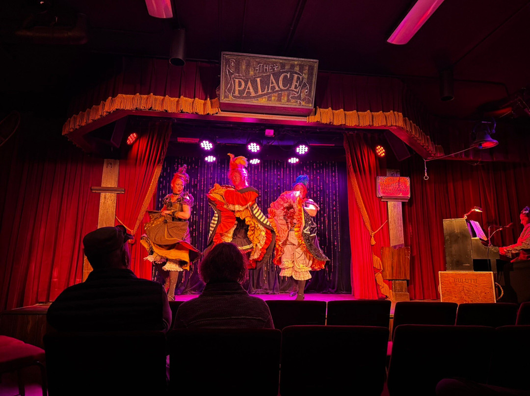 The Palace Theater-费尔班克斯必去景点