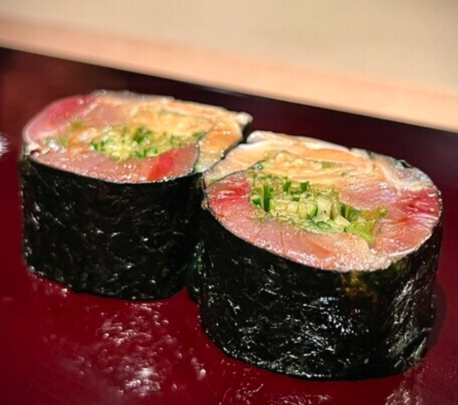 鮨けんすけ