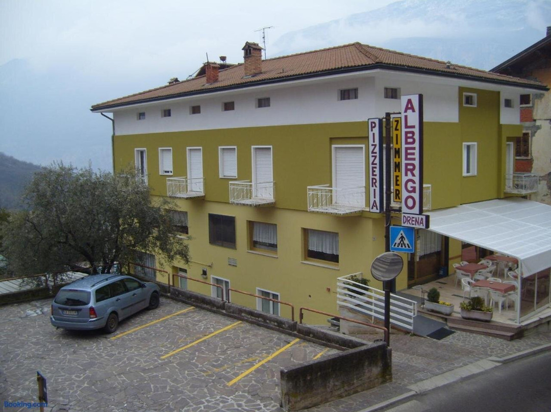 Cavedine酒店住宿-Albergo Drena