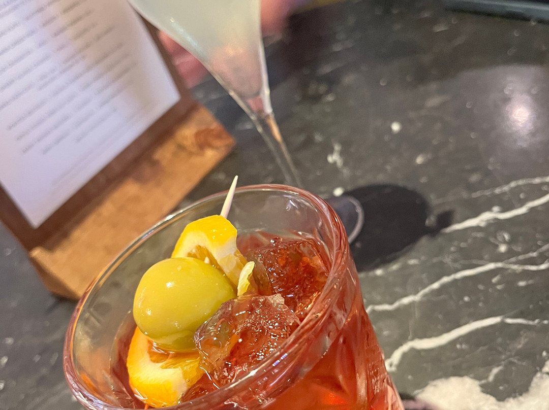 小修道院酒店主图