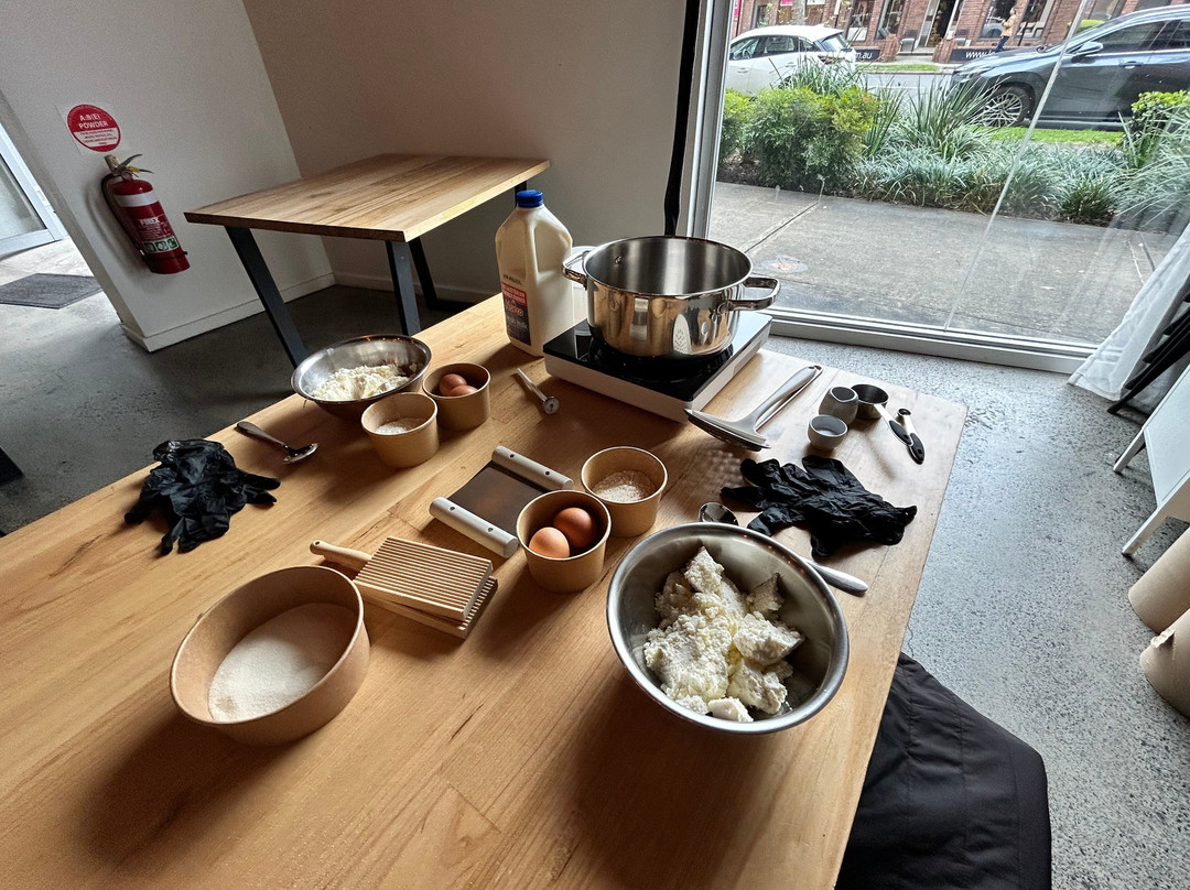 Omnom Cheese Making-悉尼必去景点