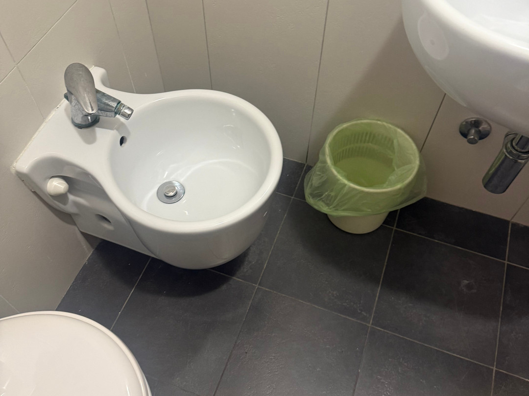 拉姆皮纳香格里拉酒店主图