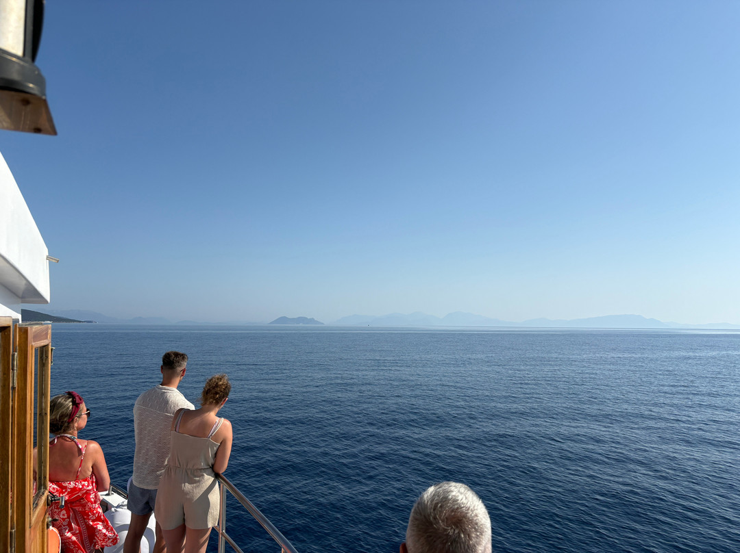 Captain Vangeli's Special Cruises-Skala必去景点