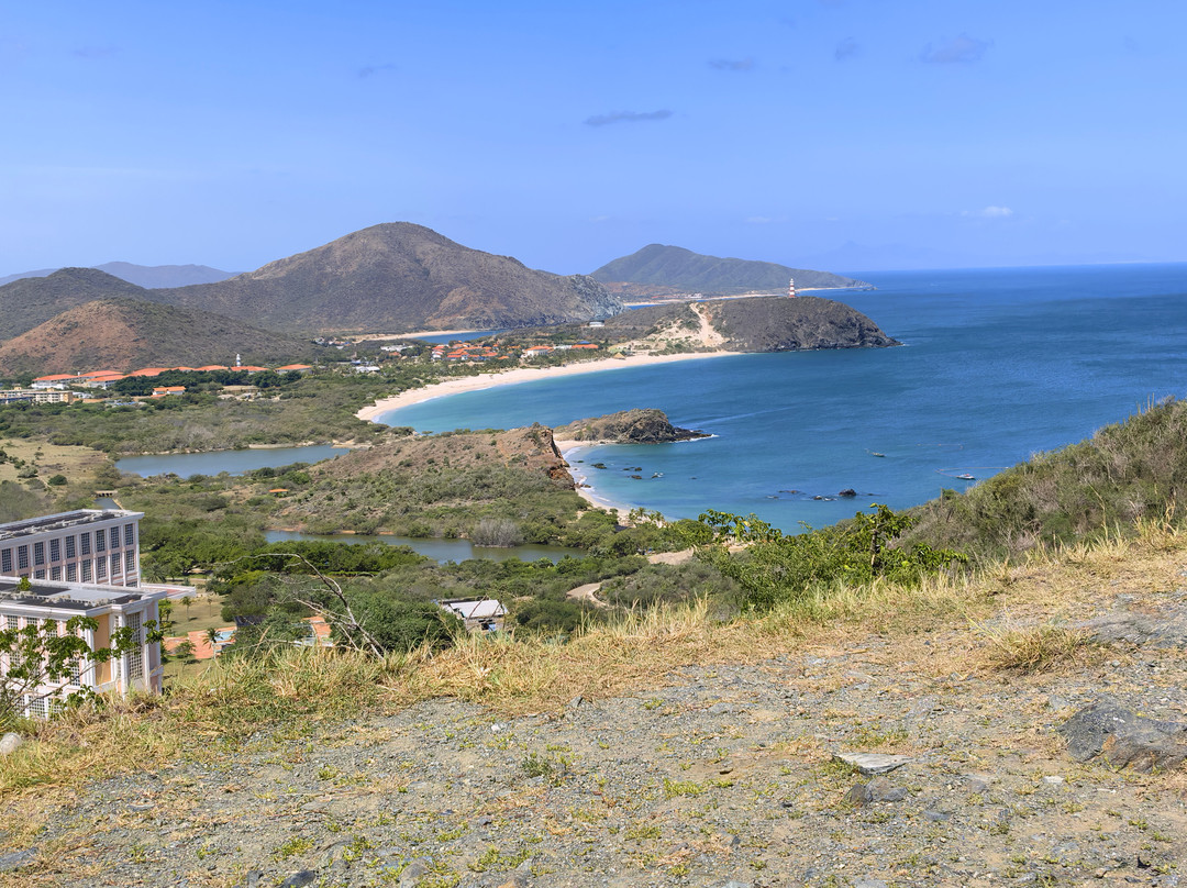 V2 Aventuras. Tours, EBikes. Trekking, Kayak, Camping. Sightseeing, Local Food, History, Communities. Margarita Island.-玛格丽塔岛必去景点