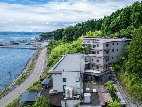 Nadaura温泉 矶波风-官方