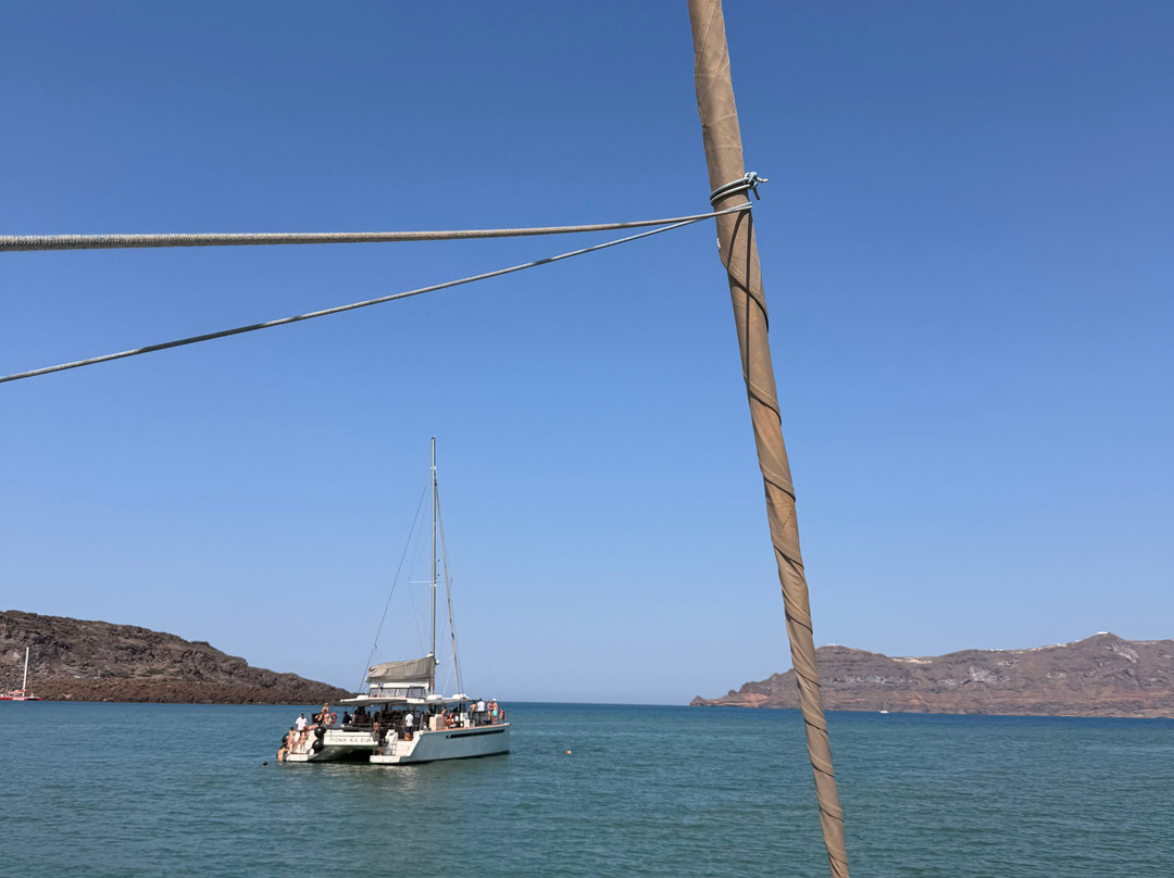 伊亚日落邮轮旅行-伊亚必去景点