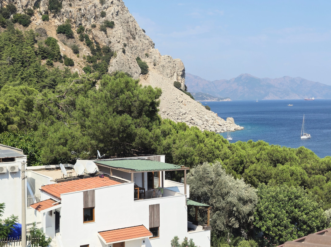 图伦克高级酒店主图