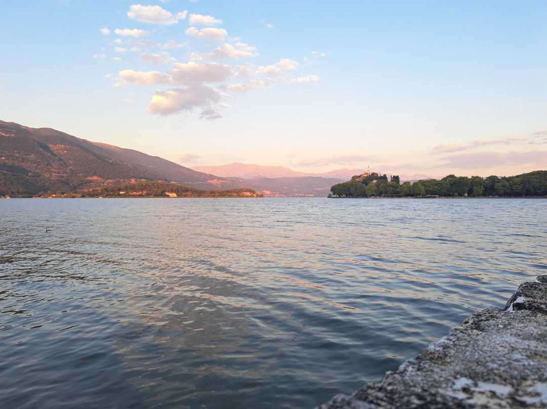 Lake Pamvotis-约阿尼纳州必去景点