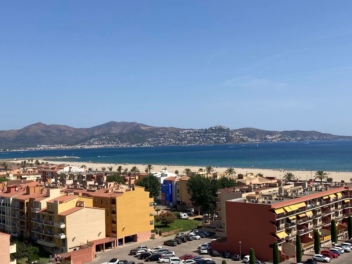 科桑斯普拉特哈酒店公寓-旅行者